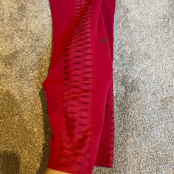 MPG Pink Leggings with Mesh Side Detail - Picture 5 of 10